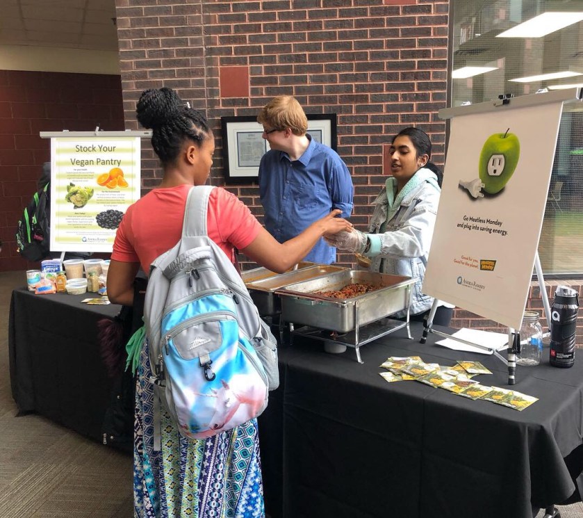 C6EEFCAD-4512-48A9-8A17-7A936A11DED7